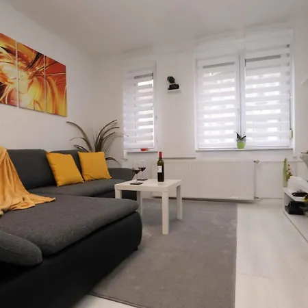 Rakoczi Apartmann * Beci