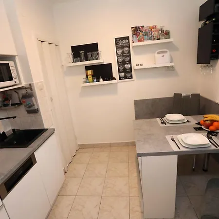 Rakoczi Apartmann Daire Peçuy